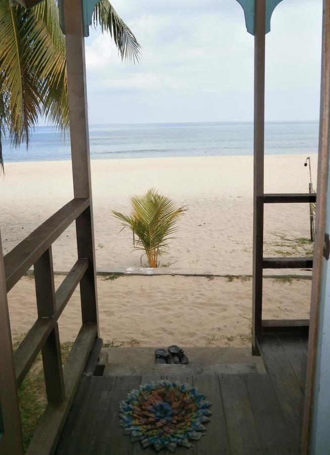 Rainbow Tioman Cottage Kampong Juara Exterior foto