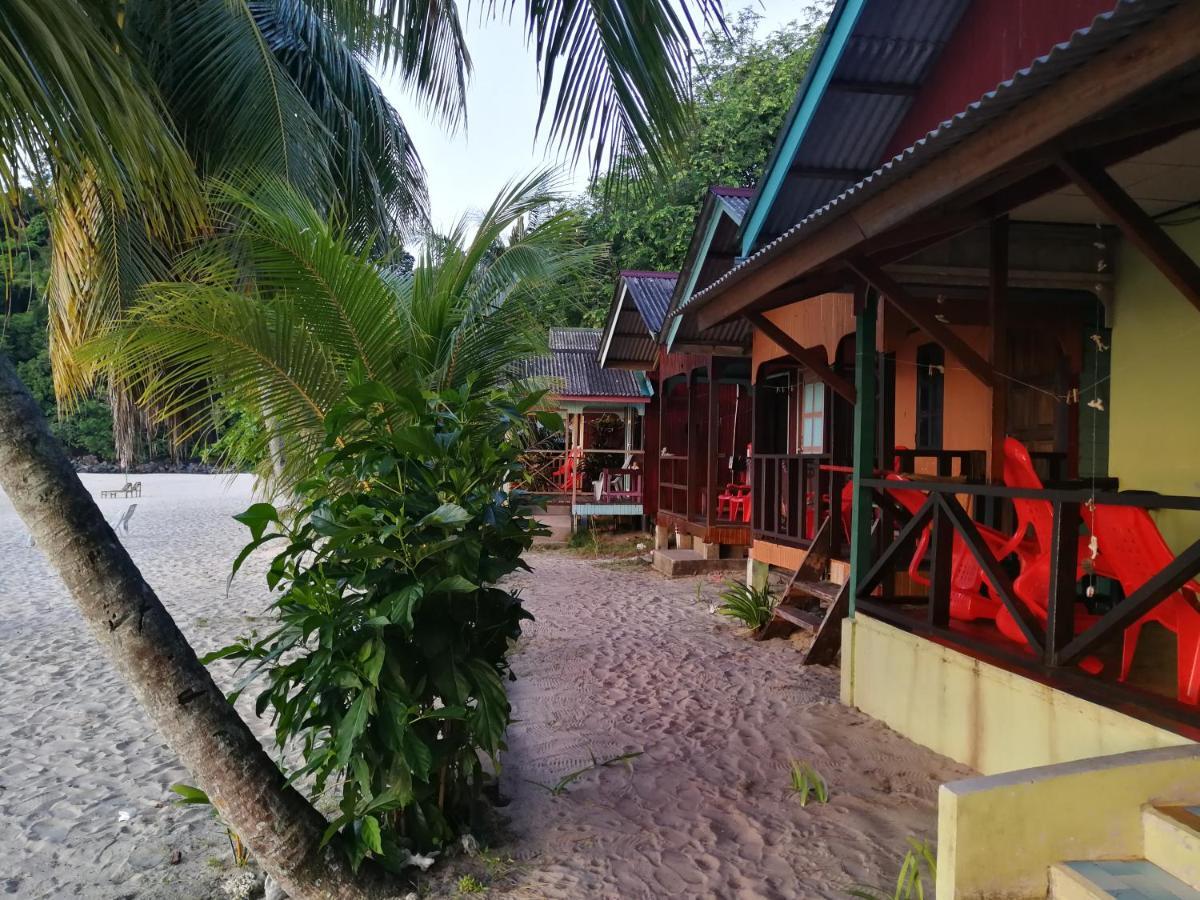 Rainbow Tioman Cottage Kampong Juara Exterior foto